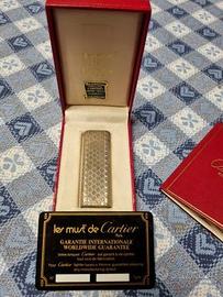 Accendino les must de cartier