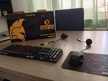 Mouse e tastiera da gaming
