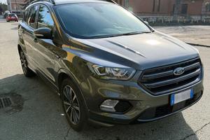 Ford Kuga 1.5 ST-Line Ecoboost benzina 5 porte