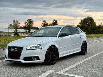 Audi A3 S-LINE 140cv 2012