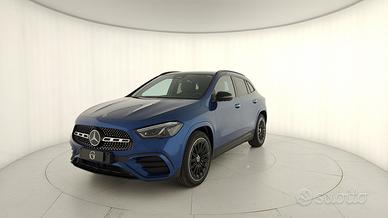 MERCEDES-BENZ GLA 200 d automatic