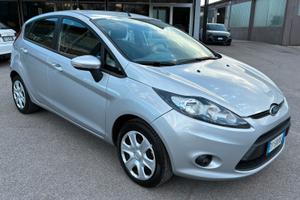 Ford Fiesta 1.2 cc ( 82 cv )