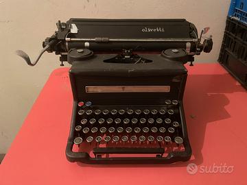 Macchina da scrivere - Olivetti