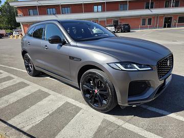 Jaguar F-Pace 2.0d R-Dynamic HSE awd 204cv Sport