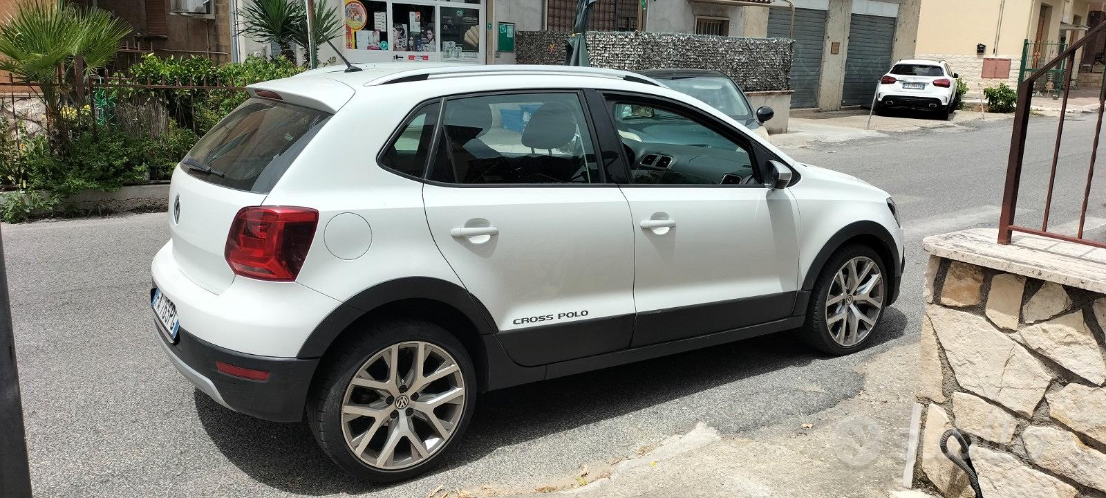 VOLKSWAGEN Polo 5ª serie 2015 Auto In vendita a Roma