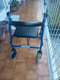 Deambulare con ruote.