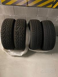 4 Gomme invernali 215/60 R17