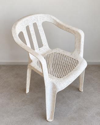 Coppia sedie da giardino in plastica bianca