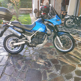 Kawasaki KLE 500