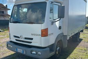 Nissan atleon CENTINA DOPPIA RUOTA