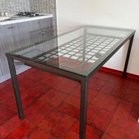 Tavolo in ferro