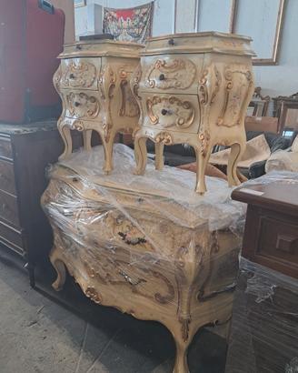 Como + 2 comodini stile Veneziano 