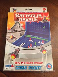 Gioco di società in scatola "Battaglia Navale "