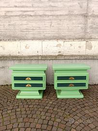 Coppia comodini design decò 