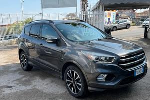 FORD KUGA 2.0 TDCI 150 CV S&S 2WD ST-LINE