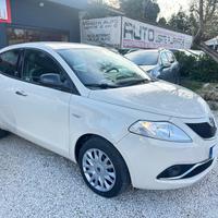Lancia Ypsilon 1.2 5P FULL NEOPATENTATI