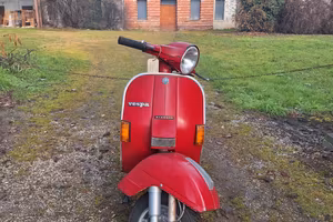 Piaggio Vespa 200 px