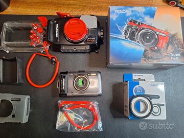 OLYMPUS TOUGH + CUSTODIA SUBACQUEA -40 MT