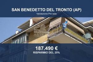 Immobile in asta di 150 m² con più di 5 locali a S