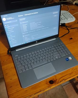 Laptop HP 15s-fq5xxx 