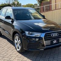 Audi Q3 2.0 TDI 120 CV Business