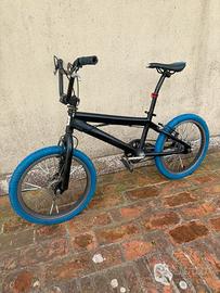 BMX BERGA – TELAIO IN ALLUMINIO – PRONTA ALL’USO