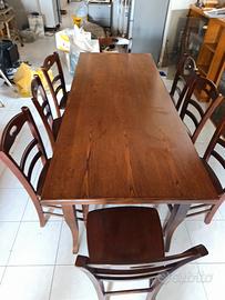 Tavolo con 8 sedie