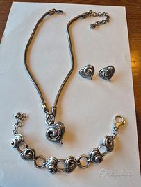 Parure collana, bracciale e orecchini 