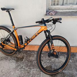 mountain bike Trek Procaliber 9.8
