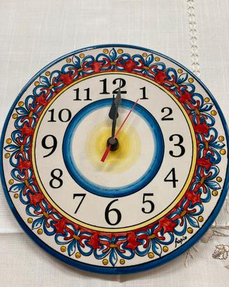 Orologio in ceramica vietrese