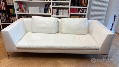 Divano B&B Charles in pelle bianco