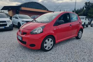 Toyota Aygo 1.0 12V VVT-i 5 porte Sol Connect