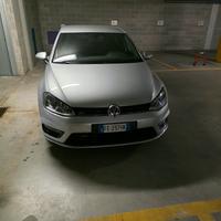 Golf 2.0 tdi r-line  150 cv