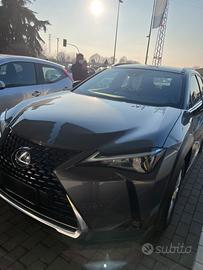 Lexus ux250