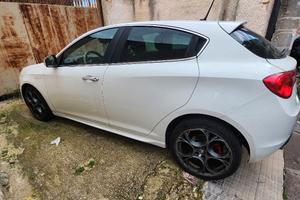 alfa Giulietta 