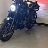 Yamaha XSR 700 Custom