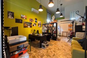 NEGOZIO A CASALECCHIO DI RENO