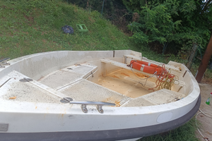 Barca in vetroresina