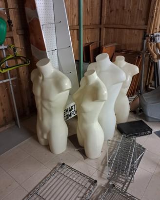 ganci espositori mensole manichini