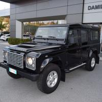 Land Rover Defender 110 2.4 TD4 Station Wagon