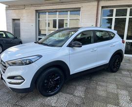 HYUNDAI Tucson 1.7 CRDi Tetto Nero