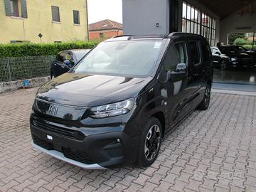 Fiat Qubo L 7p.ti 1.5 d La Prima 130cv at8 CarPlay