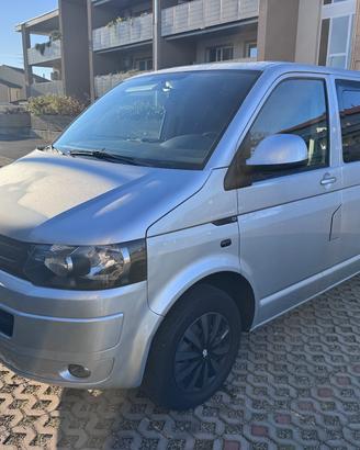 Volkswagen Multivan 2.0 TDI 140CV 9 posti