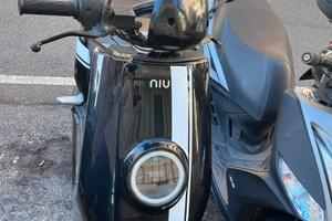 Moto NIU elettrica