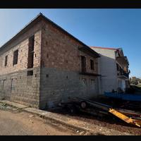 Terratetto unifamiliare allo stato grezzo