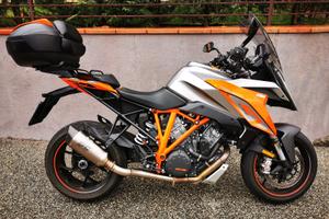 KTM superduke 1290 GT 2017