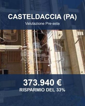 Immobile in asta di 593 m² con più di 5 locali a C