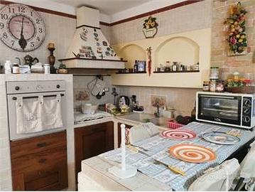 Indipendente con terrazzo Riviera Dionisio