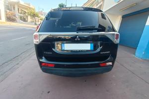 MITSUBISHI Outlander 3ª serie - 2015