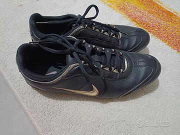 Scarpe nere Nike donna